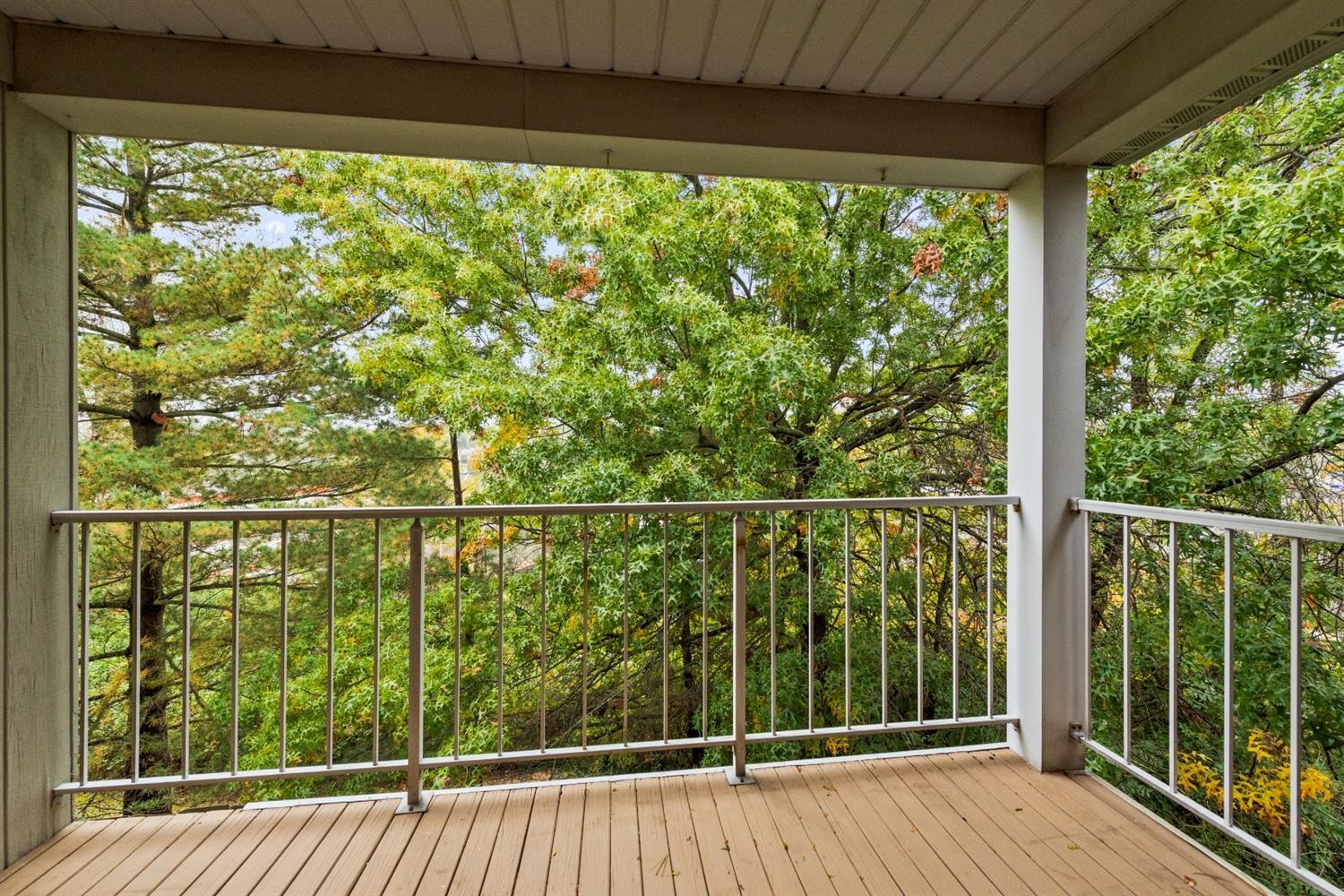 5370 Werk Road, Unit 32 Cincinnati, OH 45248 - Photo 9 of 24 Gallery Image 9