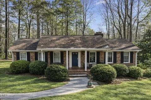 $850,000 | 1600 Curtis Road, Chapel Hill, NC 27514