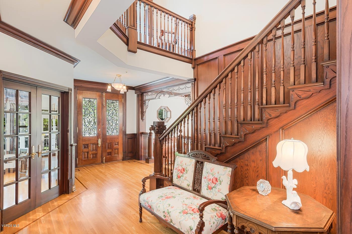 1607 Upper Ranch Road Westlake Village, CA 91362 - Photo 14 of 58 1607-UpperRanch-WestlakeVillage-foyer-6