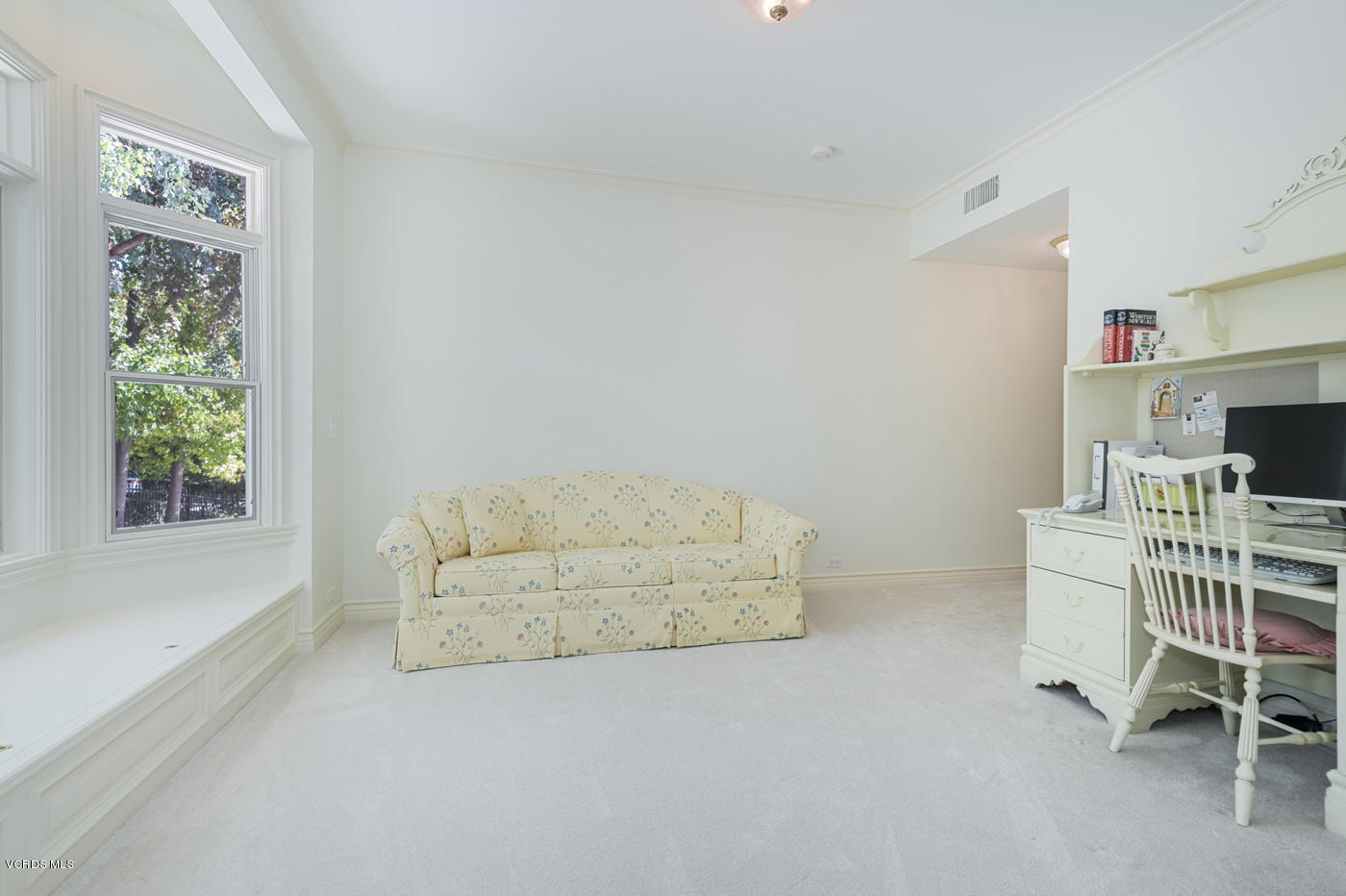 1607 Upper Ranch Road Westlake Village, CA 91362 - Photo 46 of 58 1607-UpperRanch-WestlakeVillage-guest-be