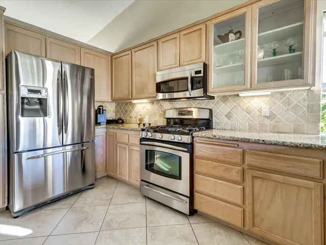 $545,000 | 8567 Clubhouse Boulevard, Desert Hot Springs, CA 92240