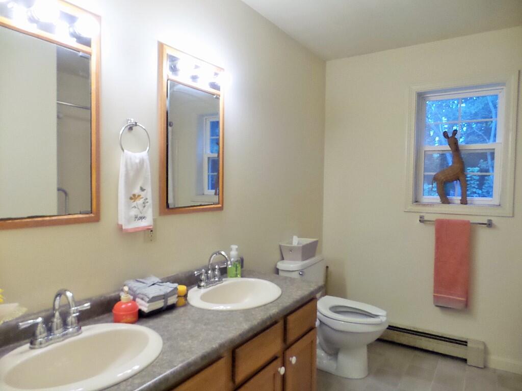12 Unity Road Albion, ME 04910 - Photo 14 of 16 First Floor Bath