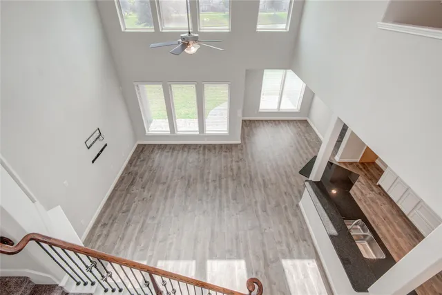 $2,900 | 12816 Oak Falls Drive, Pearland, TX 77584