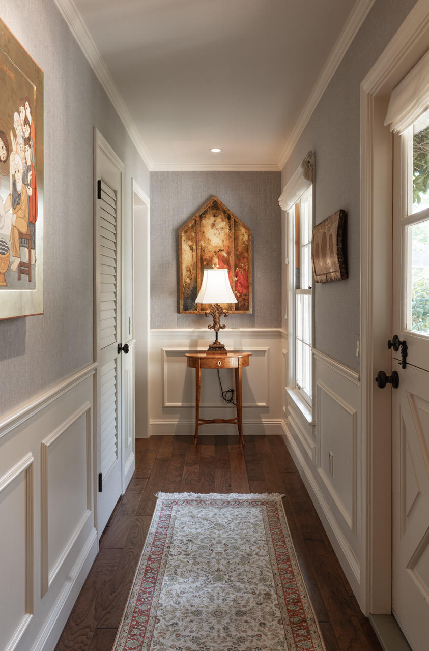 1077 Summit Road Santa Barbara, CA 93108 - Photo 17 of 49 a living room with furniture and a window