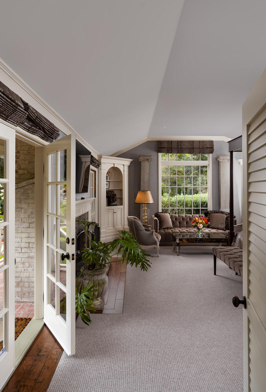 1077 Summit Road Santa Barbara, CA 93108 - Photo 20 of 49 a living room with furniture and a large window