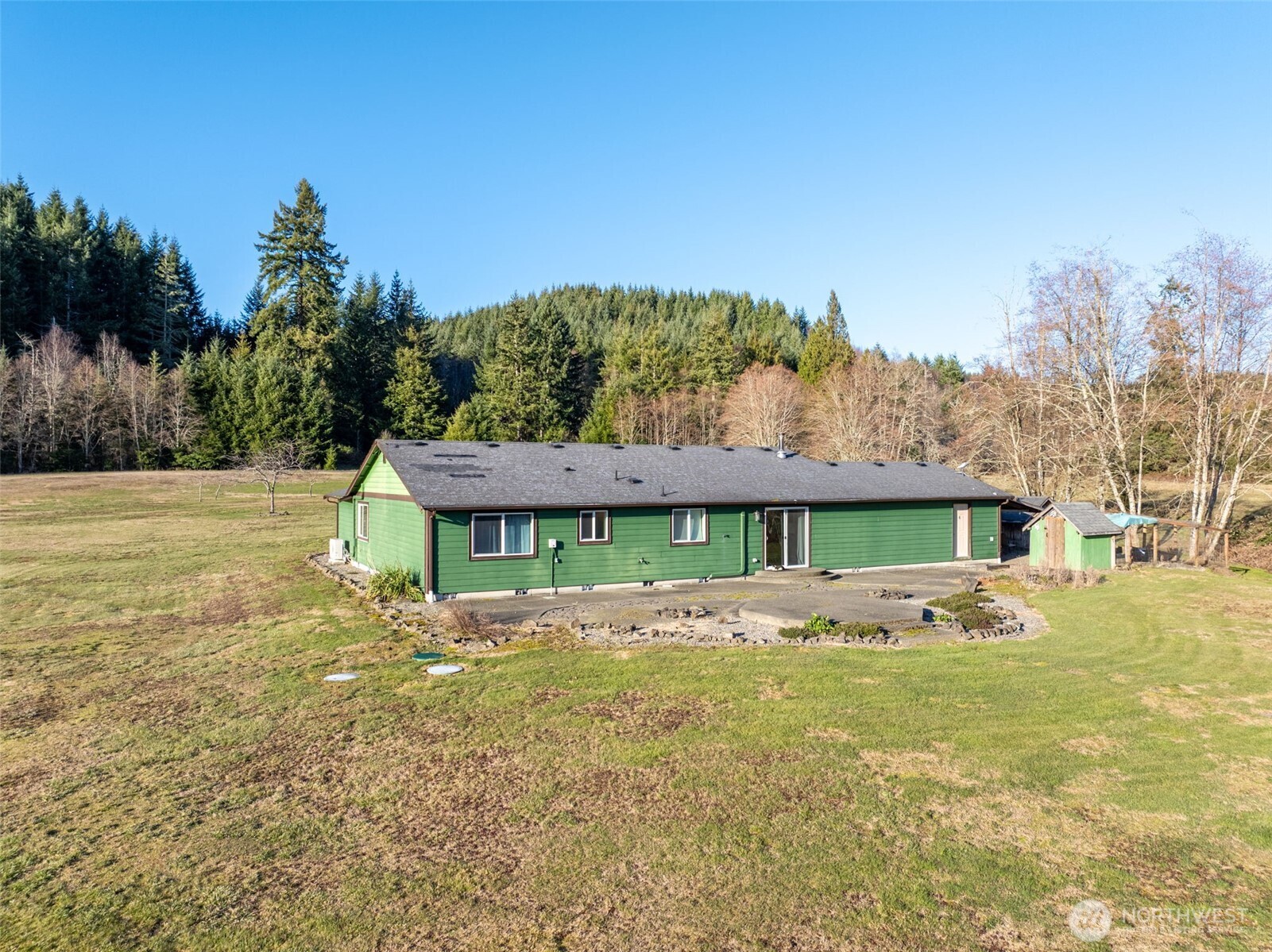 146 Rocky Lane Chehalis, WA 98532 - Photo 31 of 40 a front view of a house with a big yard