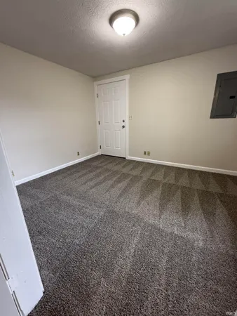 $900 | 1869 Forsythe Lane, Spencer, IN 47460