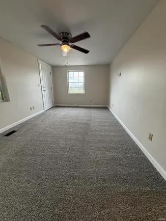 $900 | 1869 Forsythe Lane, Spencer, IN 47460