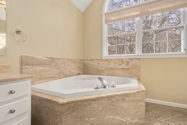 $945,000 | 20 Beauregard Circle, Marlborough, MA 01752