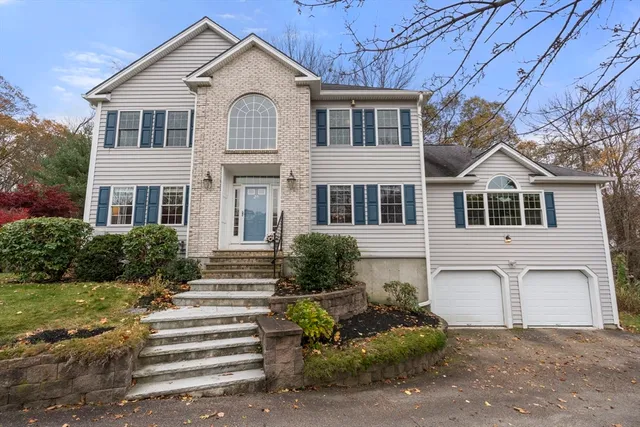 $945,000 | 20 Beauregard Circle, Marlborough, MA 01752