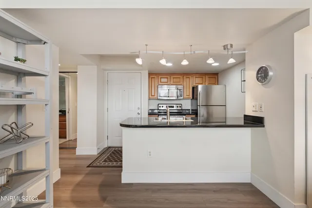 $194,900 | 450 North Arlington Avenue, Unit 308, Reno, NV 89503