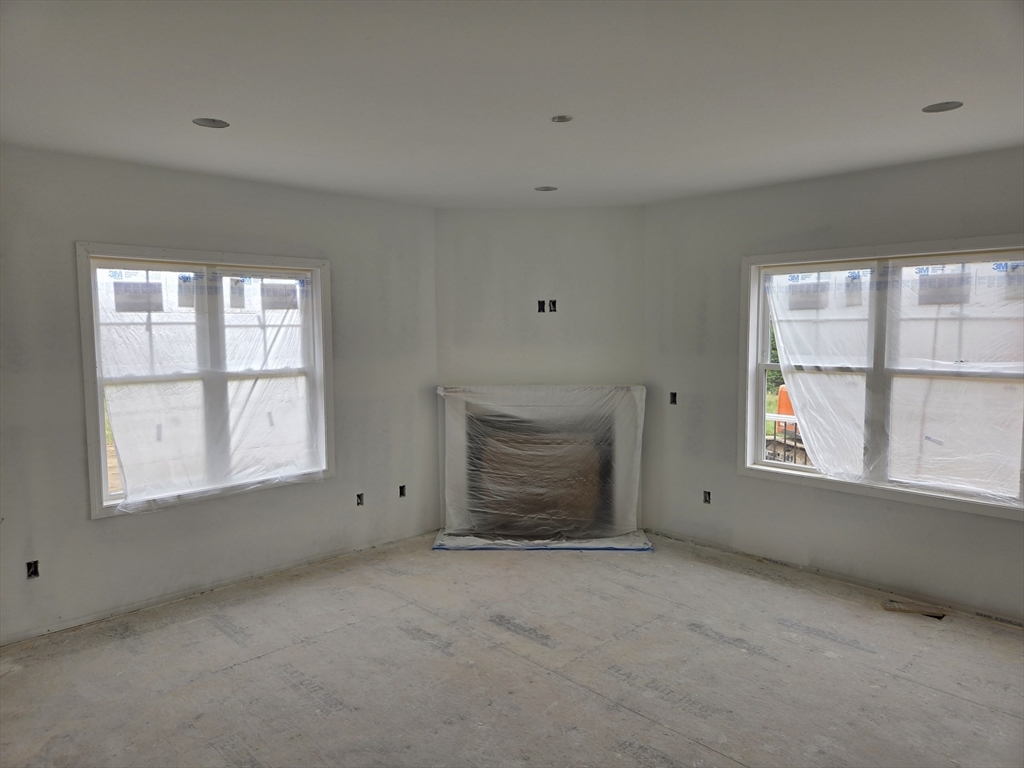 187 Petersham Road Phillipston, MA 01331 - Photo 4 of 11 Gallery Image 4