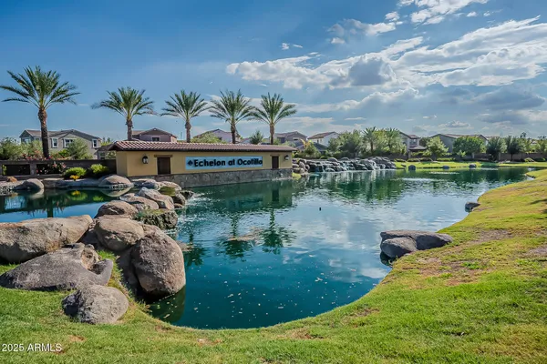 $455,000 | 4077 South Sabrina Drive, Unit 70, Chandler, AZ 85248