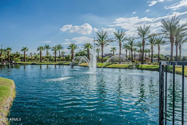 $455,000 | 4077 South Sabrina Drive, Unit 70, Chandler, AZ 85248