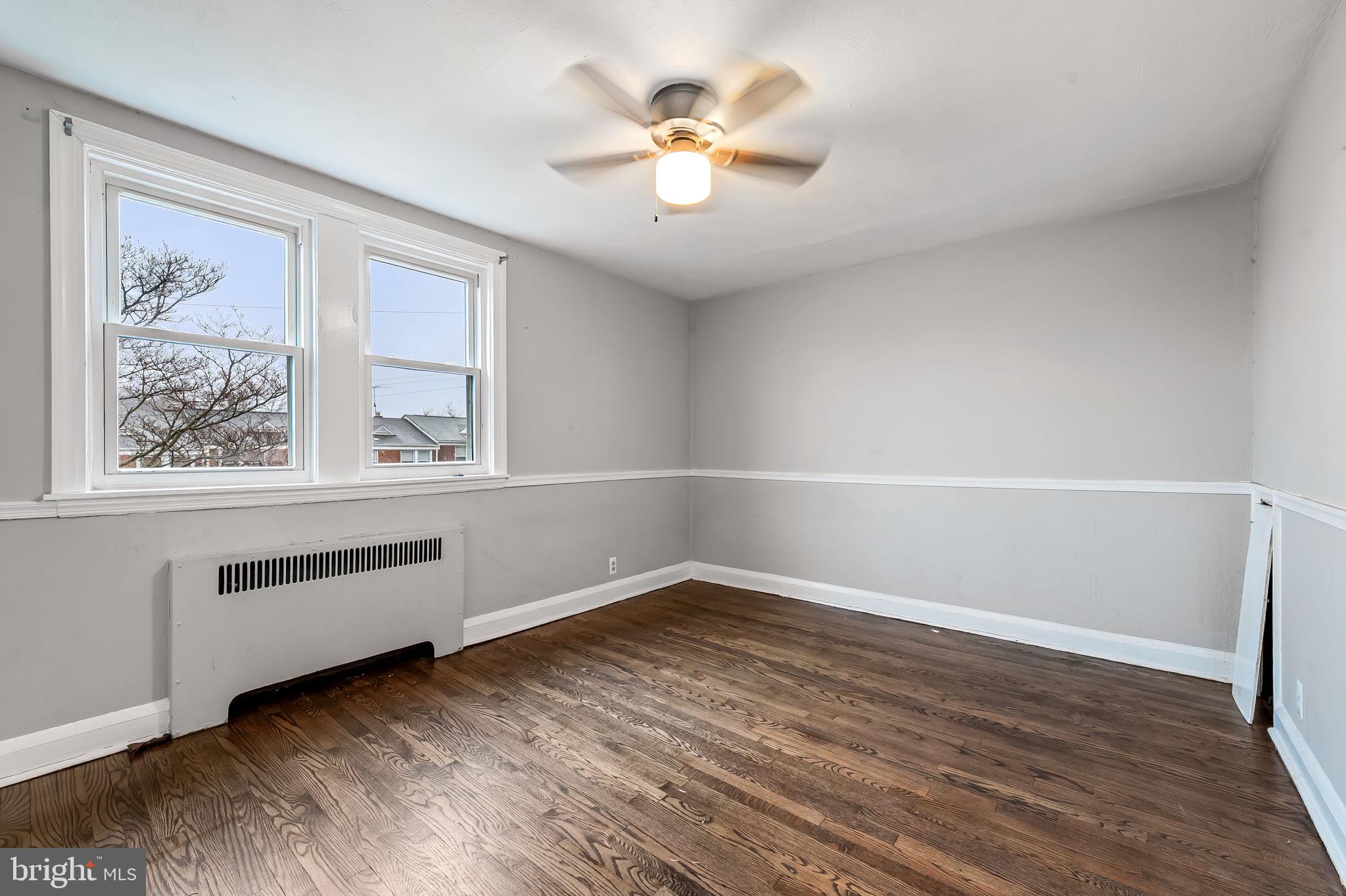 118 Cherrydell Road Catonsville, MD 21228 - Photo 20 of 34 Upper Level - Bedroom 3