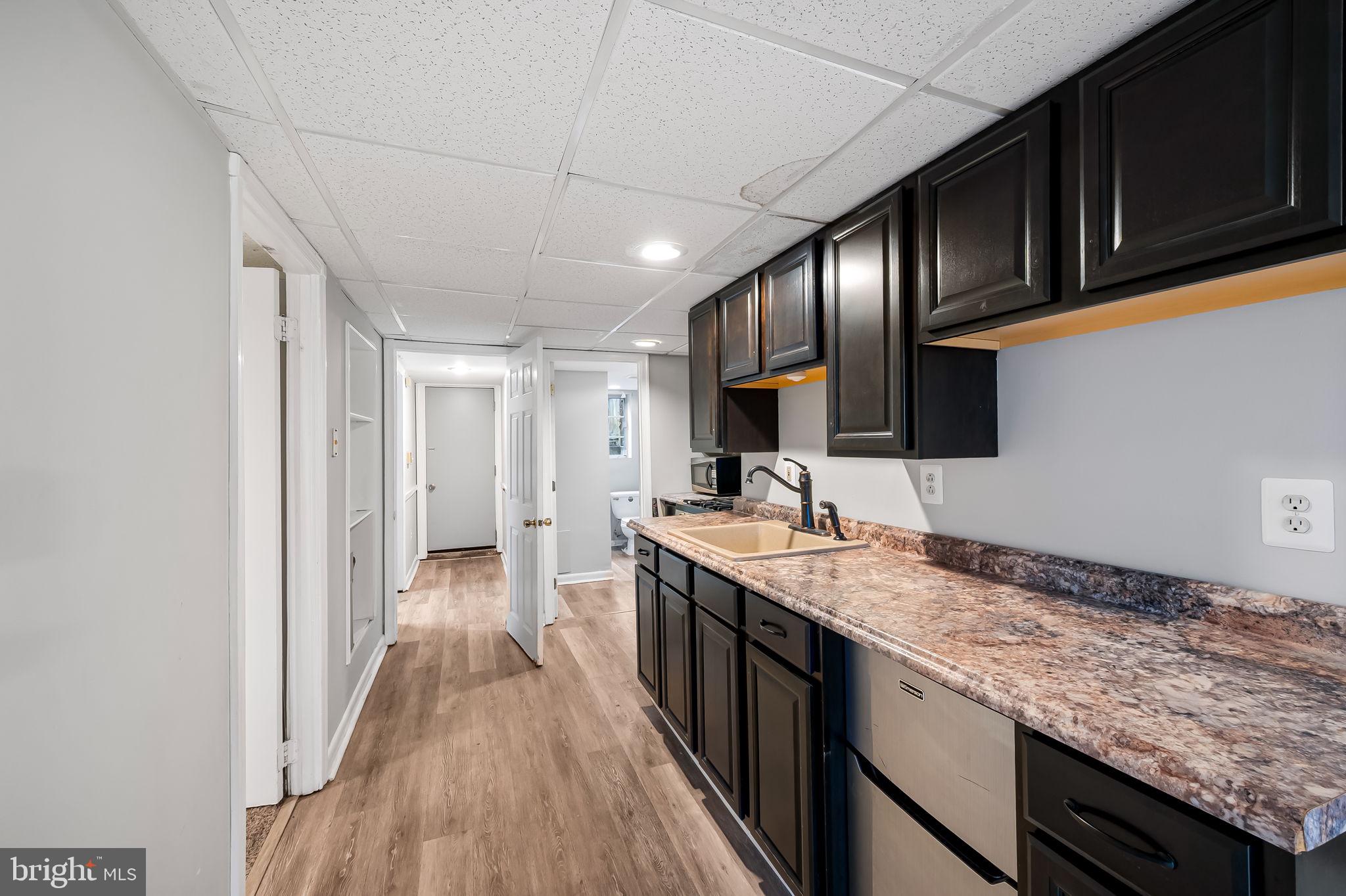 118 Cherrydell Road Catonsville, MD 21228 - Photo 25 of 34 Lower Level - Kitchenette