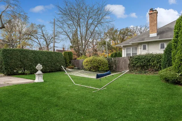 $2,950 | 1099 Tower Road, Unit 2, Winnetka, IL 60093