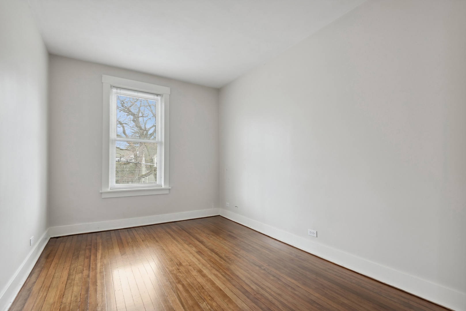 1099 Tower Road, Unit 2 Winnetka, IL 60093 - Photo 20 of 26