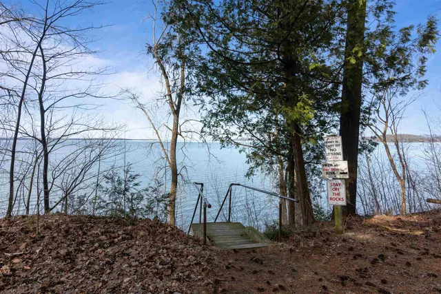 $46,000 | 22 Hawthorne Lane, Colchester, VT 05446