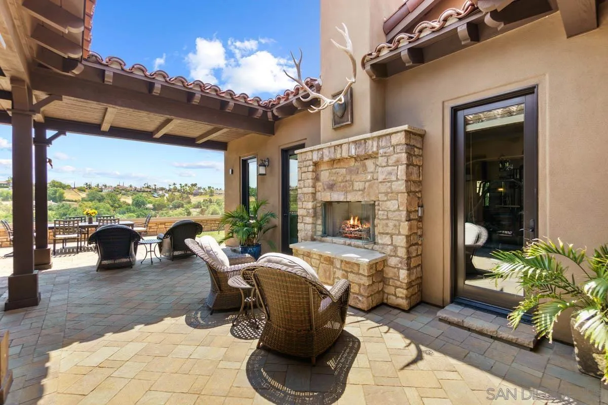 1850 Marci Way Fallbrook, CA 92028 - Photo 5 of 27 Gallery Image 5