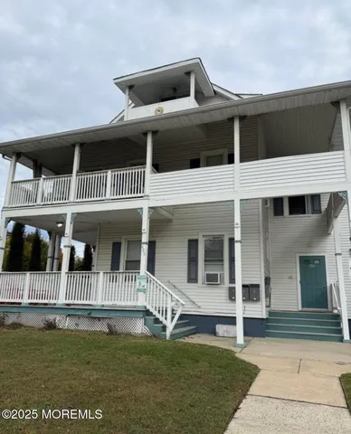 $2,000 | 409 6th Avenue, Unit 2B, Asbury Park, NJ 07712