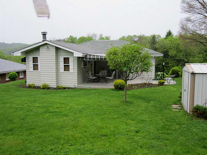613 Rose Street Apollo, PA 15613 - Photo 18 of 18 Exterior Back.