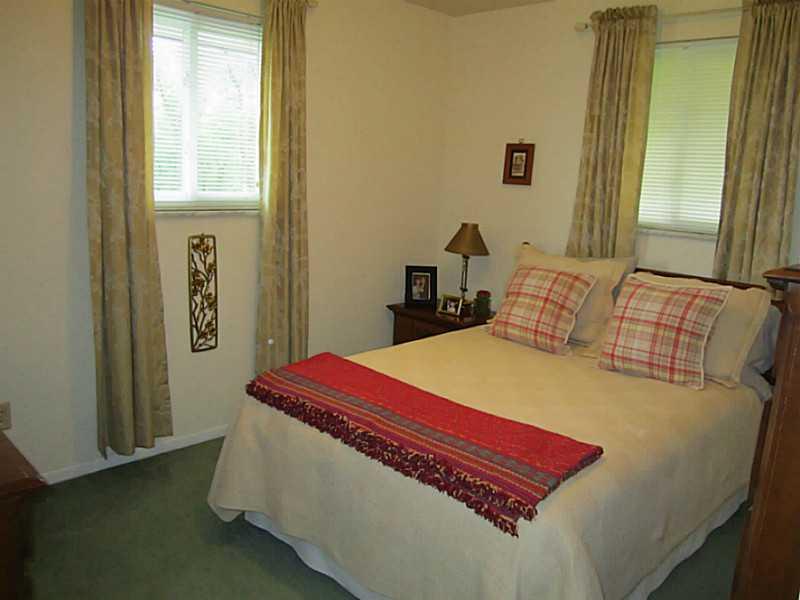 613 Rose Street Apollo, PA 15613 - Photo 9 of 18 Bedroom.