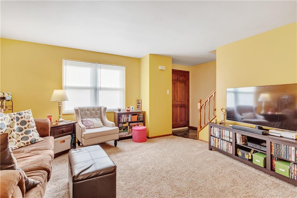 1685 Brodhead Road, Unit 2 Coraopolis, PA 15108 - Photo 3 of 25 Gallery Image 3