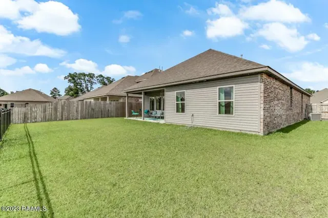 $3,500 | 406 Starlight Drive, Lafayette, LA 70501