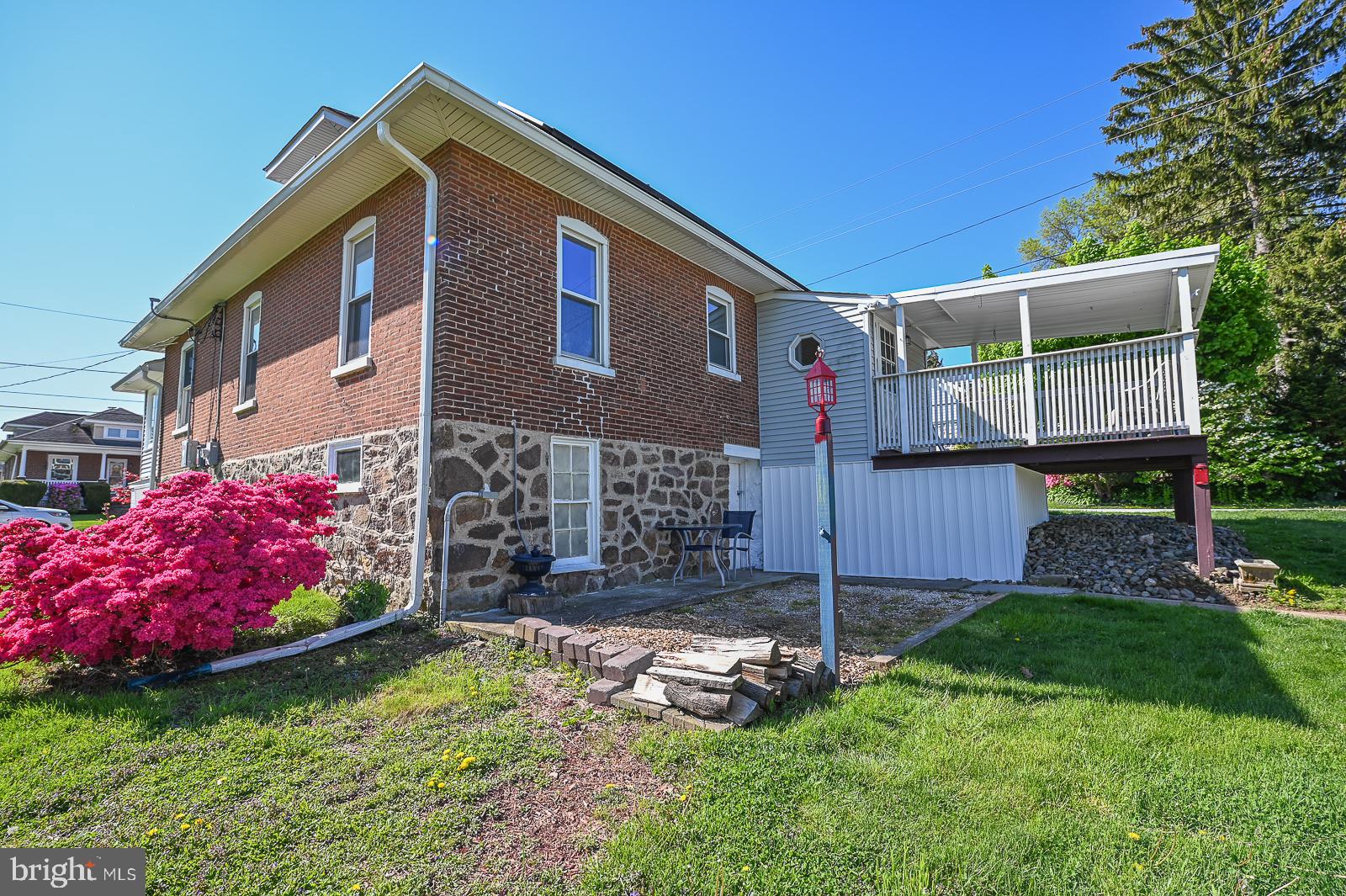 341 Washington Street Spring City, PA 19475 - Photo 15 of 56