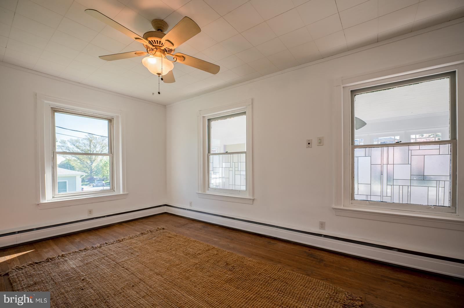 341 Washington Street Spring City, PA 19475 - Photo 25 of 56