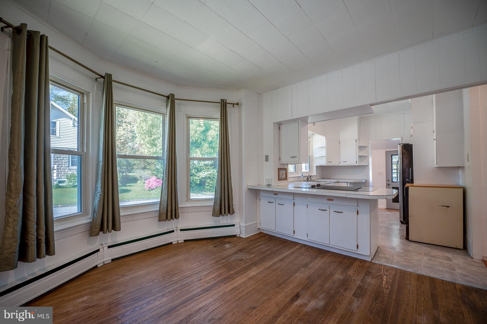 341 Washington Street Spring City, PA 19475 - Photo 29 of 56