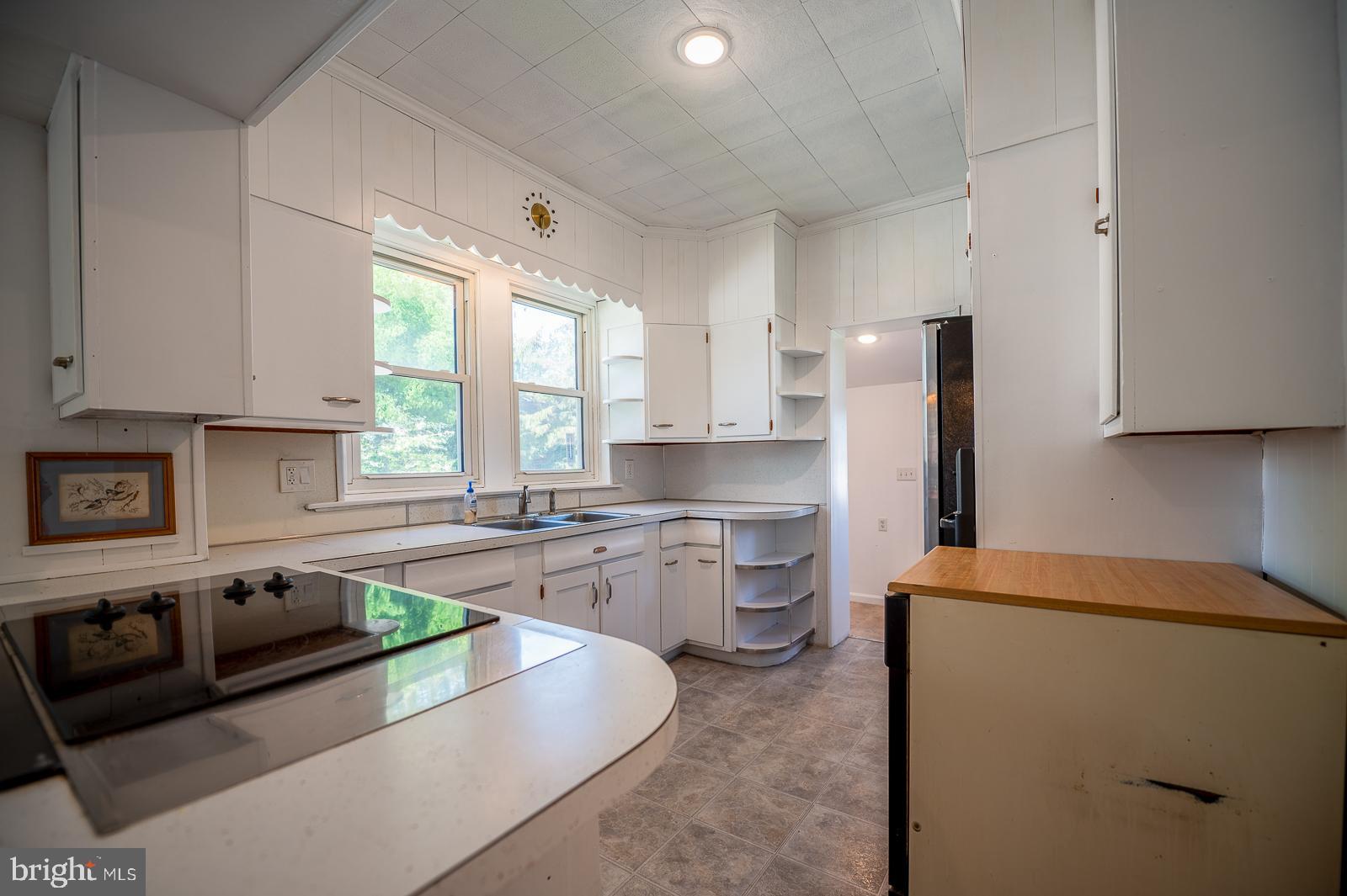 341 Washington Street Spring City, PA 19475 - Photo 35 of 56