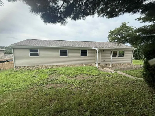 $200,000 | 909 1st Street, New Salem, PA 15468