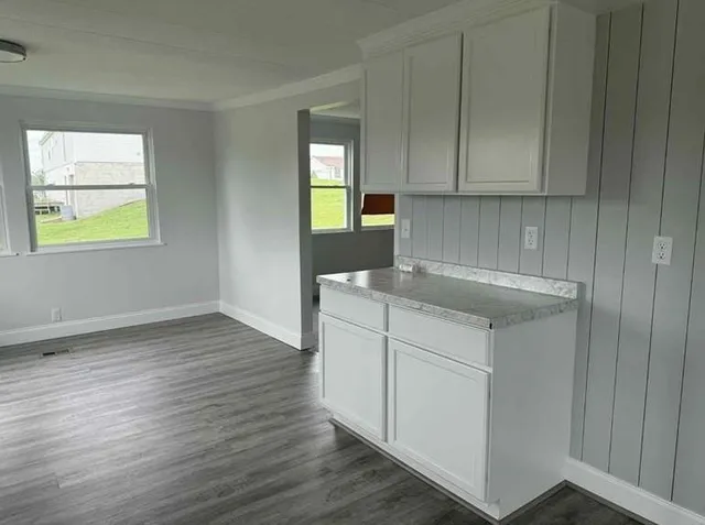 $200,000 | 909 1st Street, New Salem, PA 15468