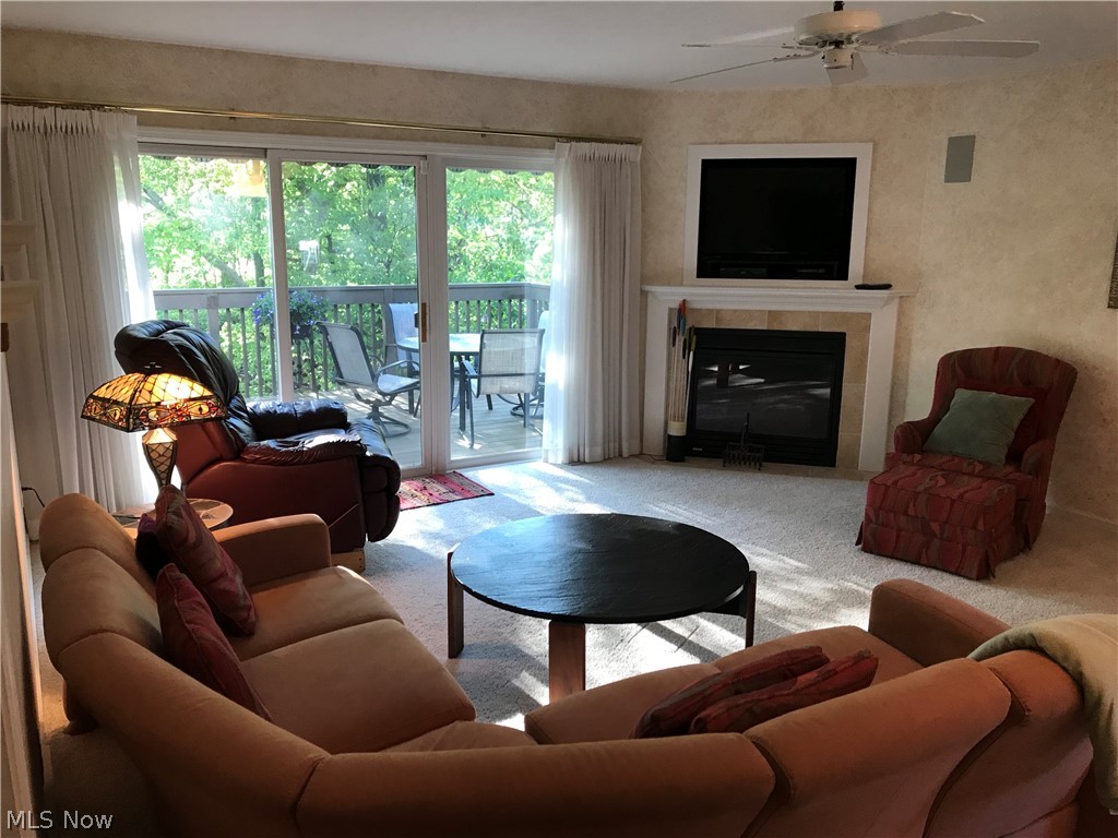 5958 Ravine Boulevard Parma, OH 44134 - Photo 10 of 35