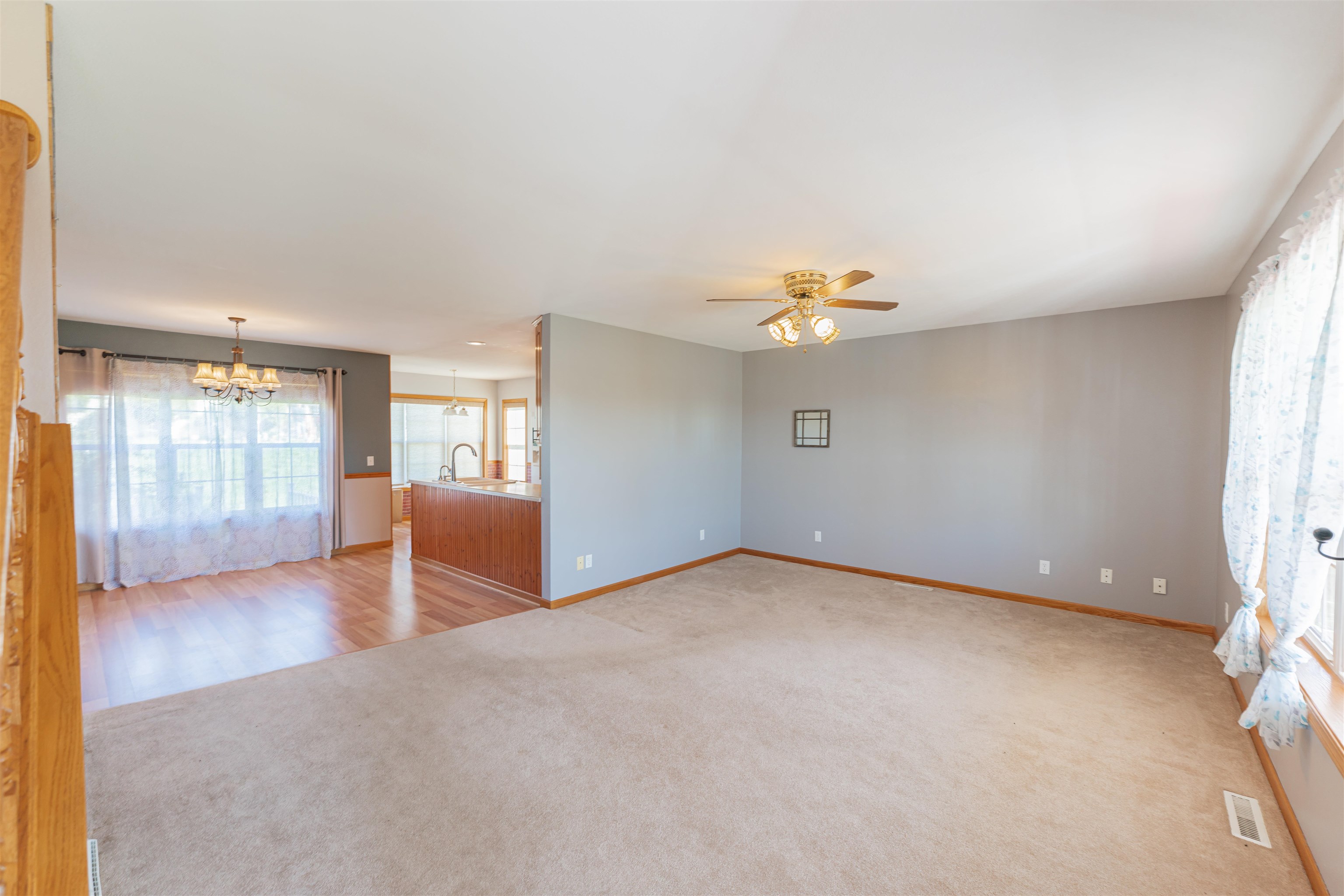 30694 County Street West Elroy, WI 53929 - Photo 9 of 76