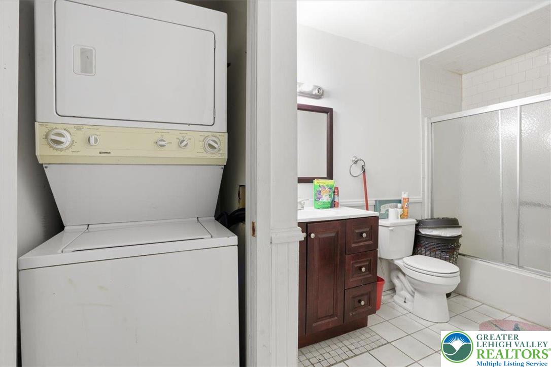 3322 Windermere Drive Bushkill, PA 18324 - Photo 15 of 81