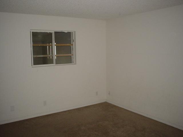 4835 East Coronado Road Phoenix, AZ 85008 - Photo 14 of 14 BED2