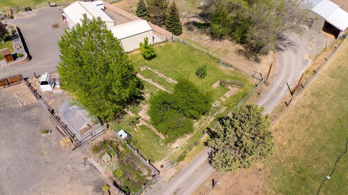 1176 North Barnes Road Prineville, OR 97754 - Photo 39 of 46 058-1176 NE Barnes Rd, Bend-58