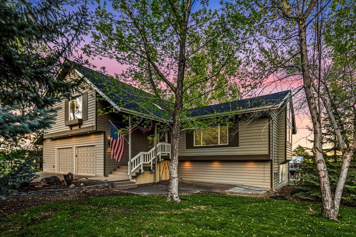 1176 North Barnes Road Prineville, OR 97754 - Photo 4 of 46 34-1176 NE Barnes Rd, Prineville-33