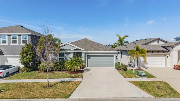 $425,000 | 7404 Futura Lane, Apollo Beach, FL 33572