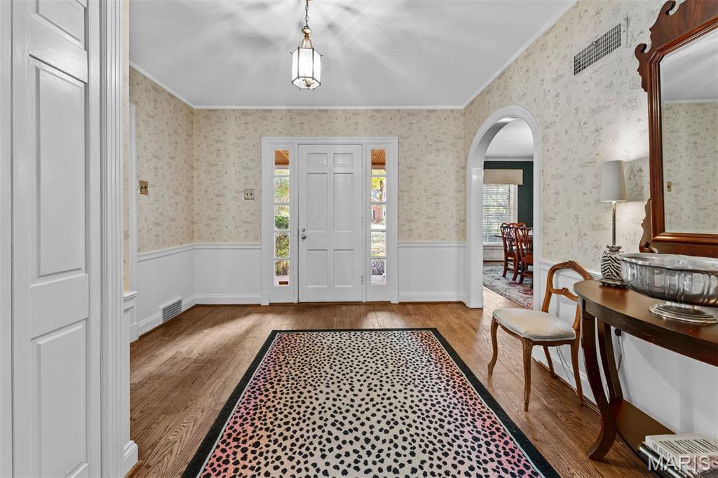 37 Highgate Road Olivette, MO 63132 - Photo 4 of 43