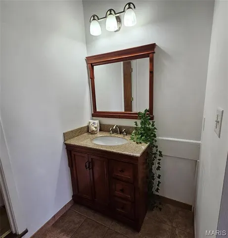 $1,200 | 507 North 13th Street, Unit 303, St. Louis, MO 63103