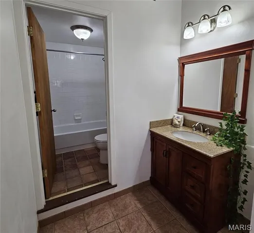 $1,200 | 507 North 13th Street, Unit 303, St. Louis, MO 63103