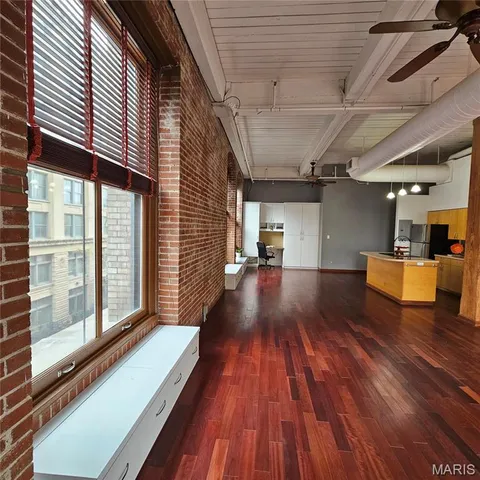 $1,200 | 507 North 13th Street, Unit 303, St. Louis, MO 63103