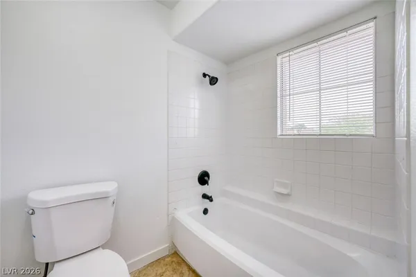 $2,300 | 8604 Magnolia Ridge Avenue, Las Vegas, NV 89134