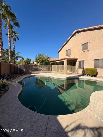 $2,500 | 17017 West Limestone Drive, Surprise, AZ 85374