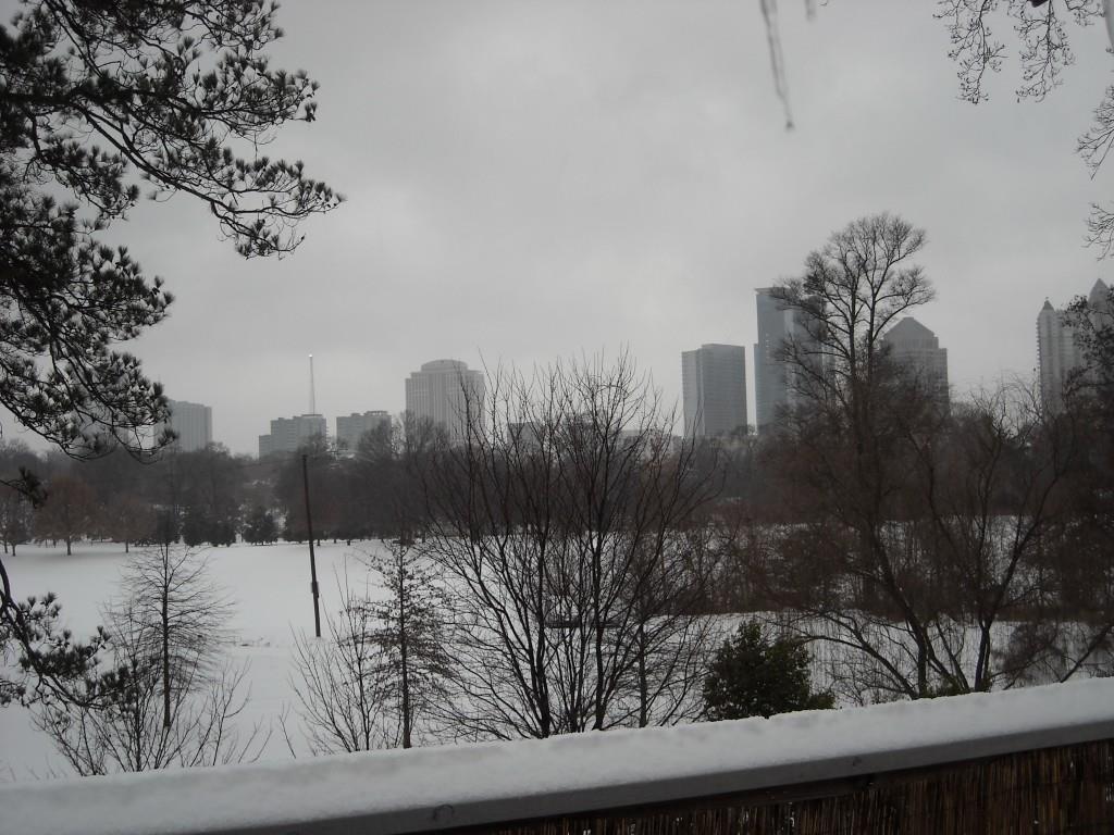 547 Elmwood Drive Northeast Atlanta, GA 30306 - Photo 2 of 44