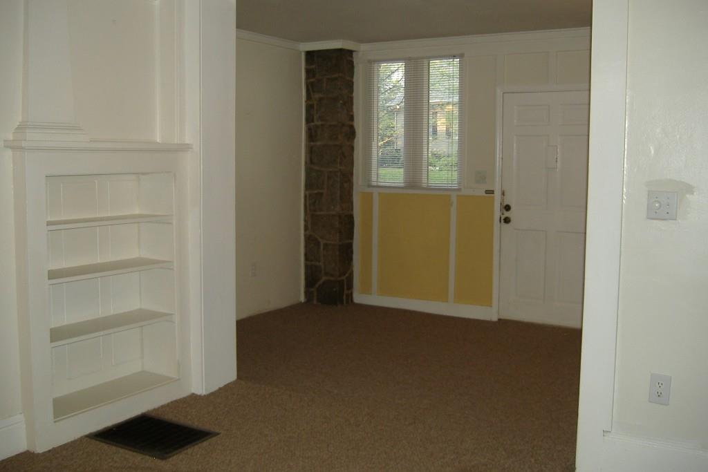 547 Elmwood Drive Northeast Atlanta, GA 30306 - Photo 5 of 44